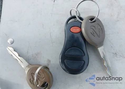 2001 Dodge Grand Caravan Sport z USA, uszkodzony, nr VIN 2B4GP44341R209896